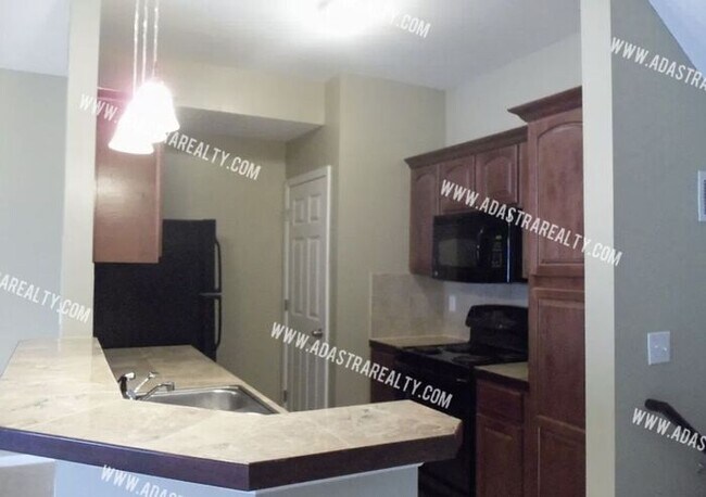 Foto del edificio - Beautiful and Spacious Olathe West Townhom...