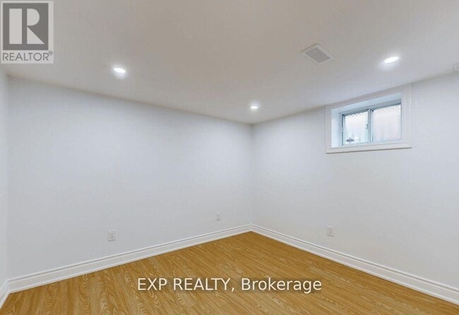 Building Photo - 45 Blaisdale Rd