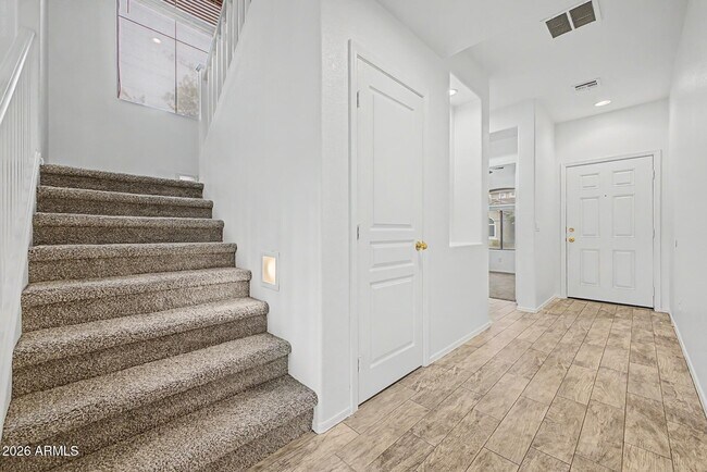 Building Photo - 3983 S Crosscreek Dr