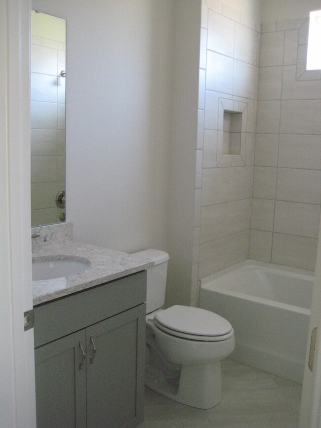 Building Photo - 144 Coral Reef Wy