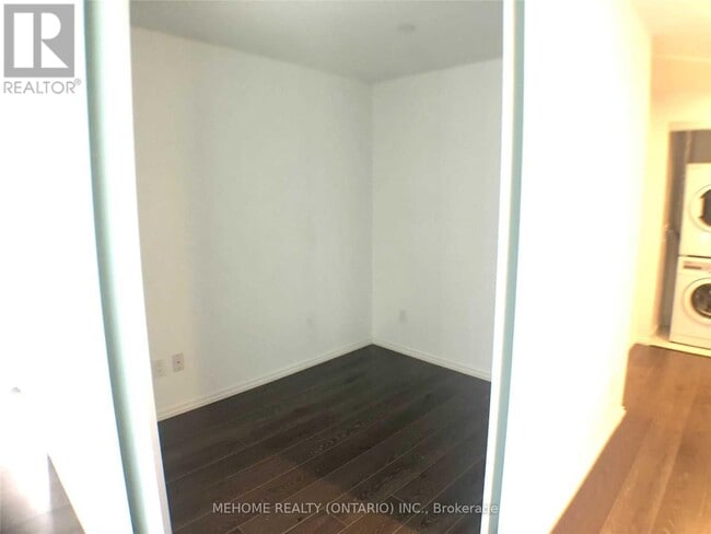 Photo du bâtiment - 68 Shuter St