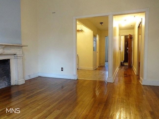 Foto del edificio - 254 Dekalb Ave