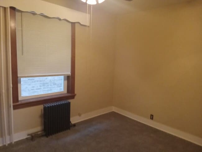 First bedroom - 5026 W Hutchinson St