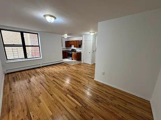 Foto del edificio - 1 bedroom in BRONX NY 10458