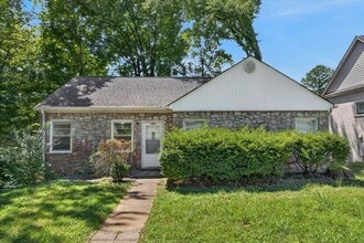 Building Photo - 108 Madison Terrace Ct