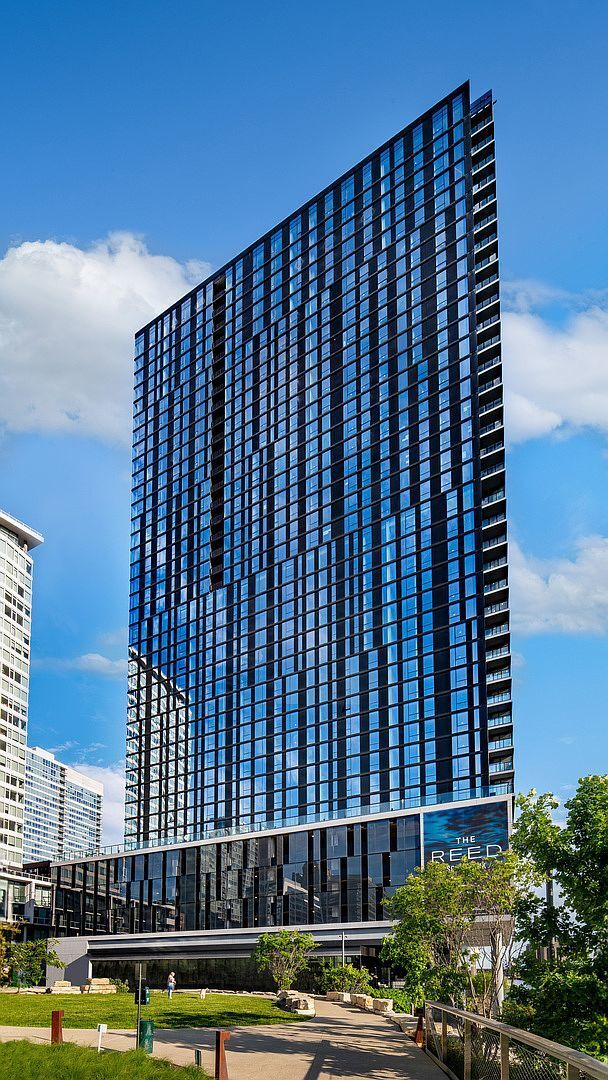 Building Photo - 234 W Polk St