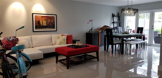 Foto del edificio - 7161 SW 55th Ter W
