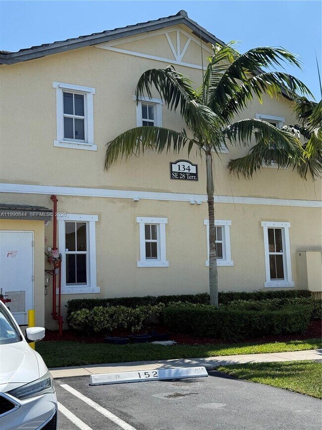 Foto del edificio - 134 SE 28th Ter