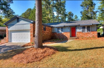 Building Photo - 4257 Woodland Dr