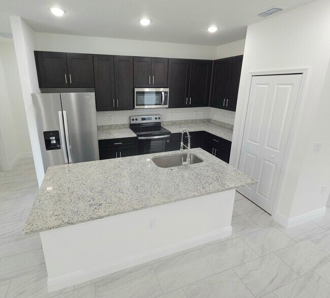 Foto del edificio - 1681 W Swanson Dr