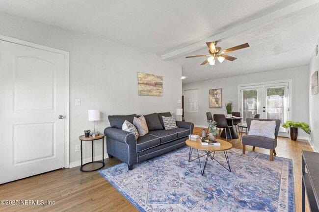 Building Photo - 1146 Carthage Dr