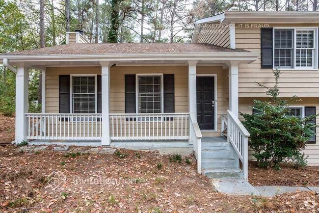 Building Photo - 3258 Village Glen Dr SW