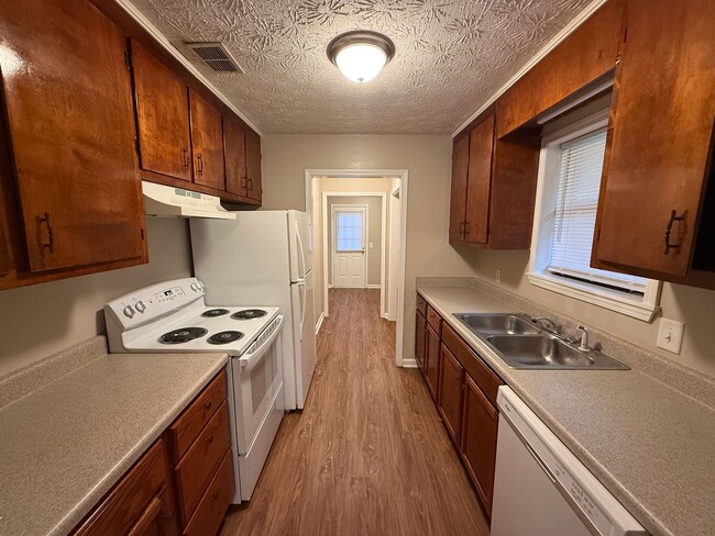 Photo - 108/110 St Andrews Ct Apartment