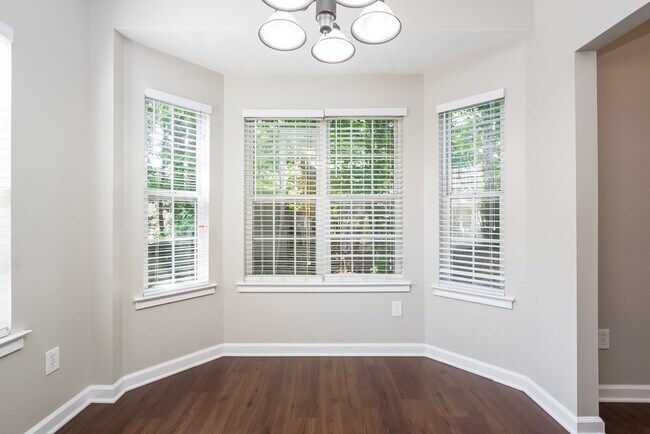 Foto del edificio - 2721 Windsor Ct