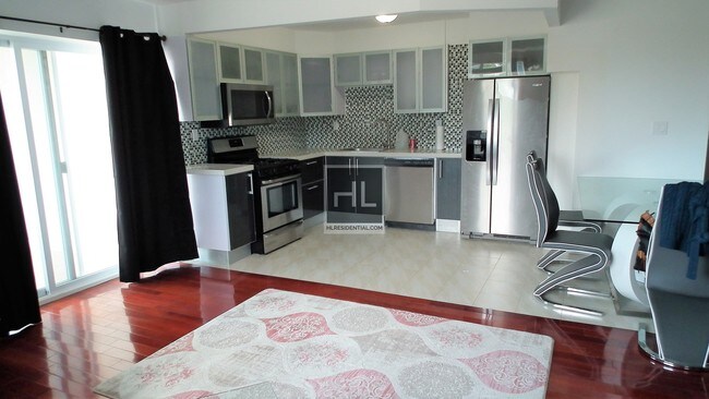 Foto del edificio - 3364 Guider Ave
