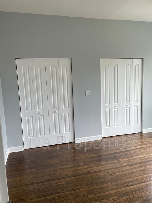 Foto principal - 728 N Pine Ave