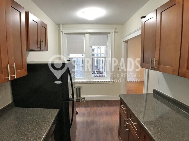 Foto del edificio - 1 bedroom in Boston MA 02215