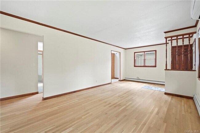 Foto del edificio - 345 Holbrook Rd