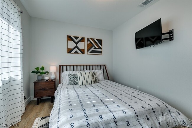 Foto del edificio - 2000 Springview Dr