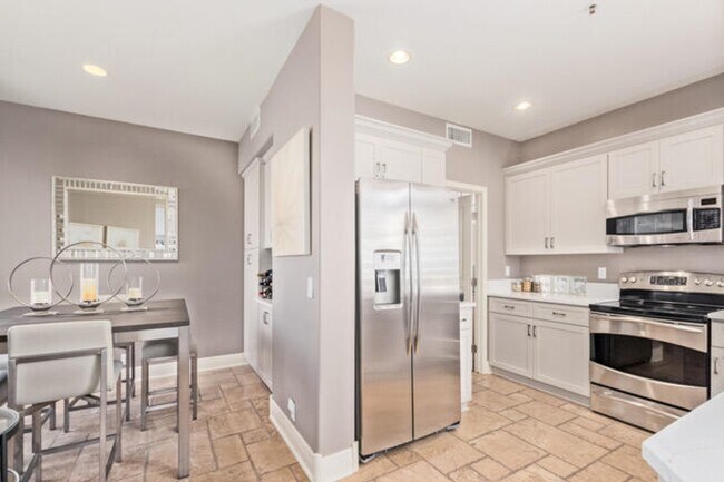 Foto del edificio - 7181 E Bramble Berry Ln