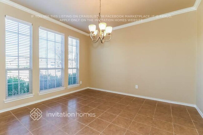 Foto del edificio - 2245 Whitney Dr