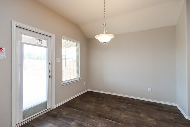 Foto del edificio - 18378 Timbermill Ln