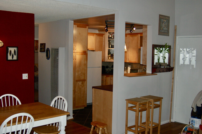 Remodeled kitchen - 4917 Indian Wood Rd