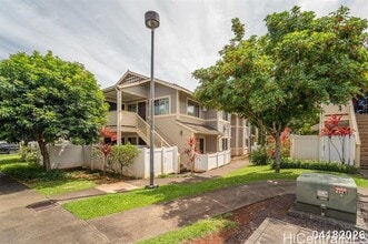 Building Photo - 95-976-976 Ukuwai St