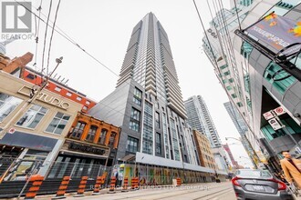 Building Photo - 115-2115 Blue Jays Way