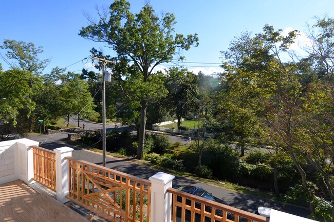 Foto del edificio - 58 E Brookside Dr