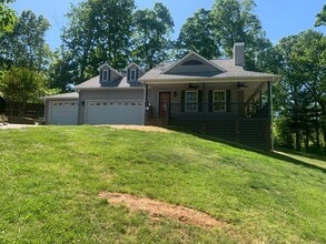 Building Photo - 40 Brierfield Dr
