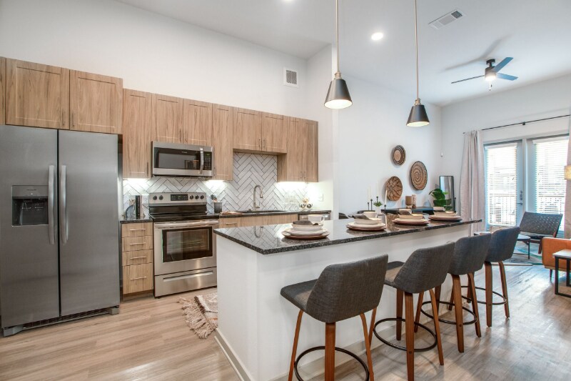 Foto principal - 16220 Phoebe Rd
