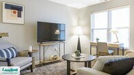 Foto principal - 335 W 9th St