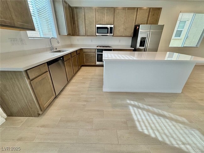 Building Photo - 9897 Angel Valley Dr