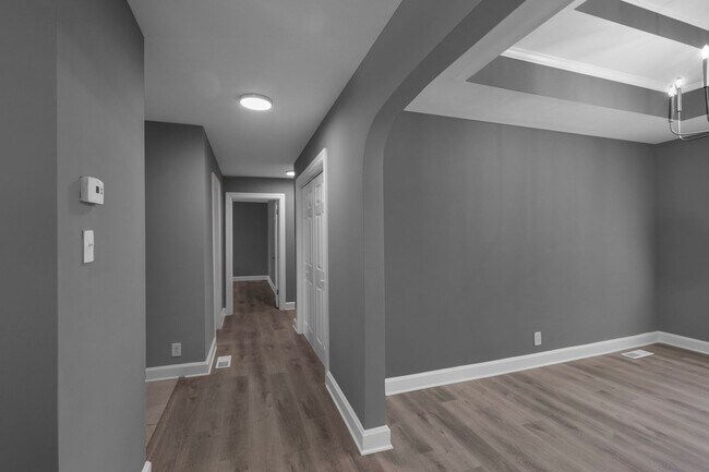 Foto del edificio - Three Bedroom Two Bath House in Columbia!