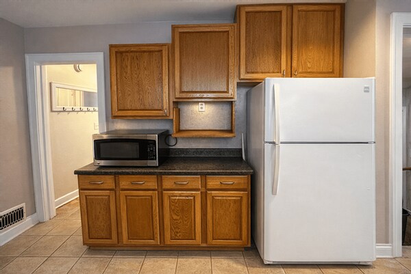 Foto del edificio - 532 E Greenlawn Ave