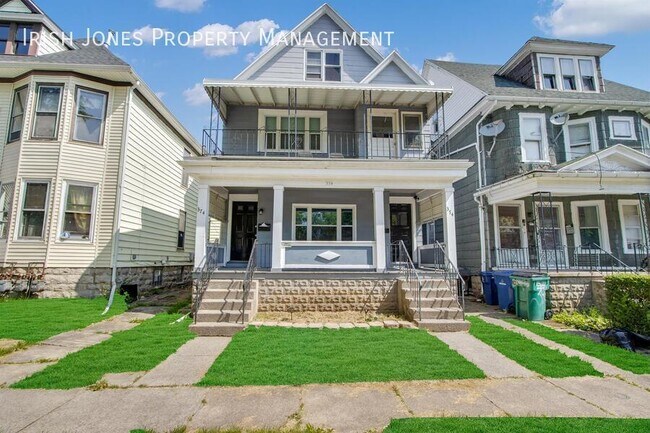 Foto del edificio - 374 Breckenridge St