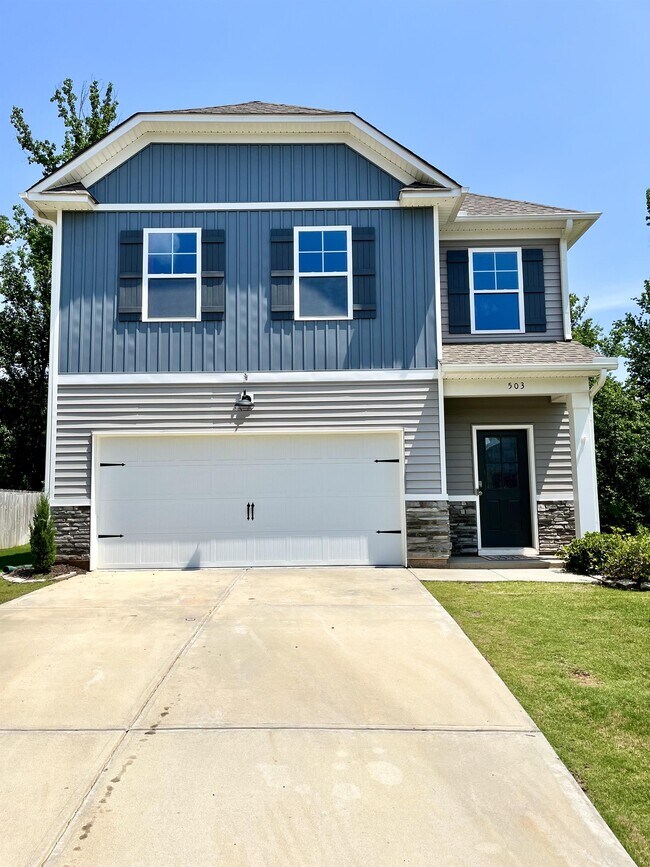 Building Photo - 503 Torrington Dr