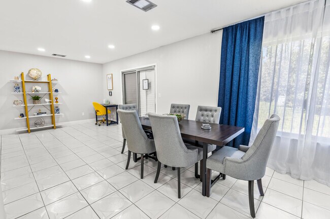 Foto del edificio - 750 24th St SW