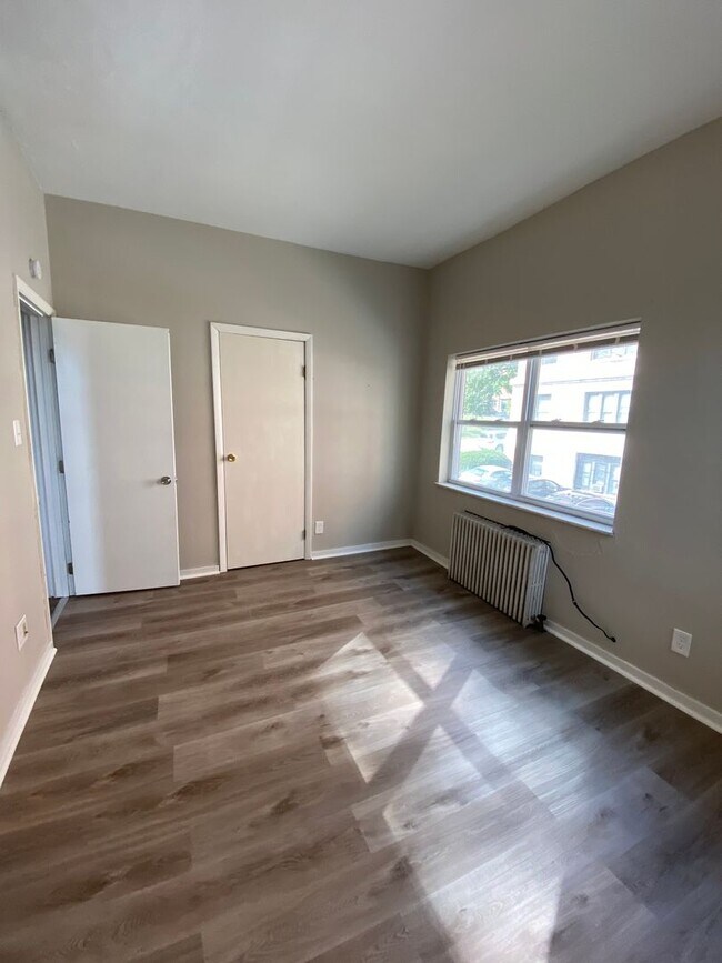 Foto del edificio - 286 N Bellefield Ave