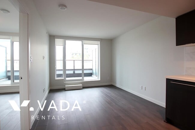 Building Photo - Northwest 1 Bed Apartment Rental 207-8189 ...