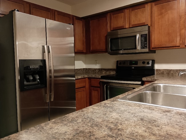 Building Photo - 1083 Beaver Run