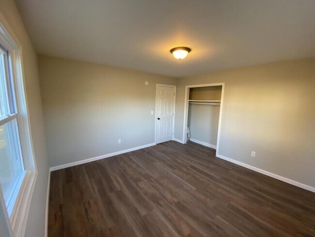 Foto del edificio - 115 Dogwood Lane