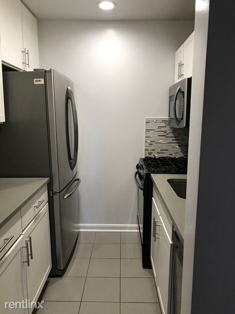 Primary Photo - 4850 37th St