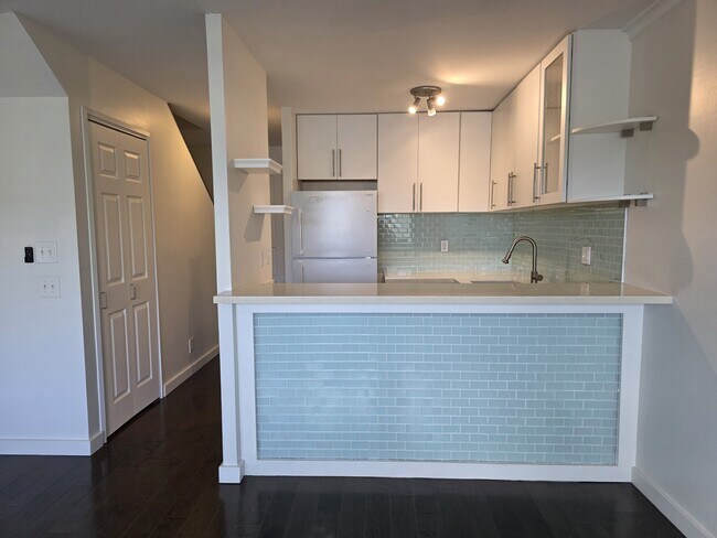 Foto del edificio - 350 Aoloa St