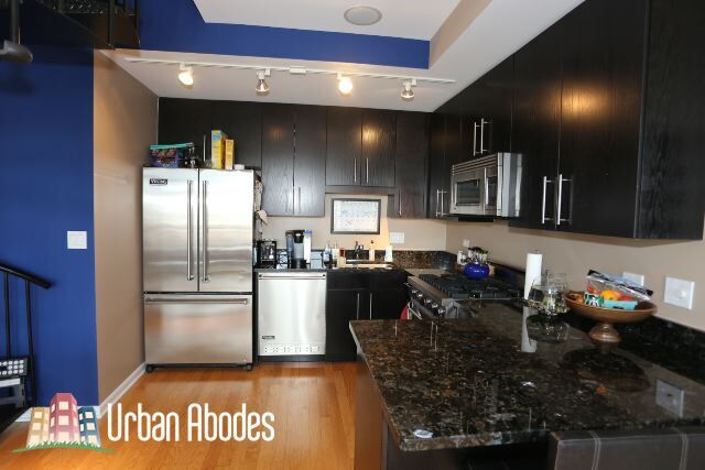 Foto del edificio - 744 W Fullerton Ave