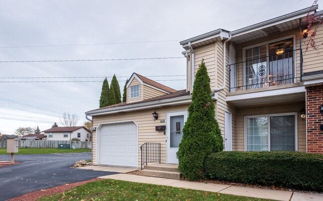 Building Photo - 6920 Mariner Dr