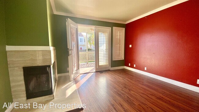 Foto del edificio - 2 br, 2 bath House - 1408 Market St. unit B.