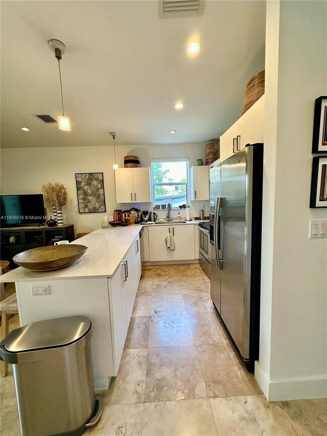 Foto del edificio - 2784 SW 34th Ave