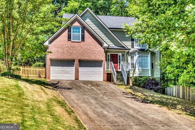 Foto del edificio - 2145 Lindley Ln